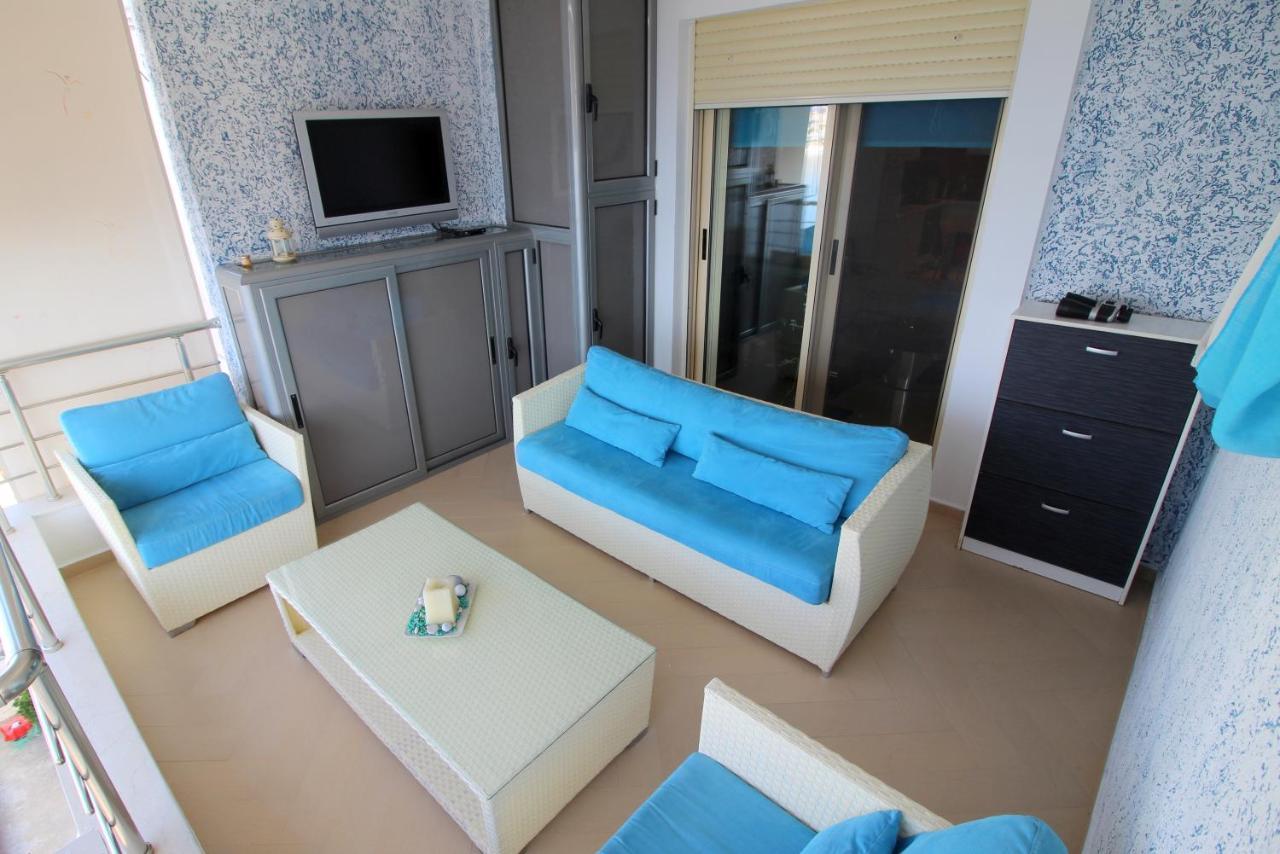 Luxury Seafront Apartments Sarandë Eksteriør billede